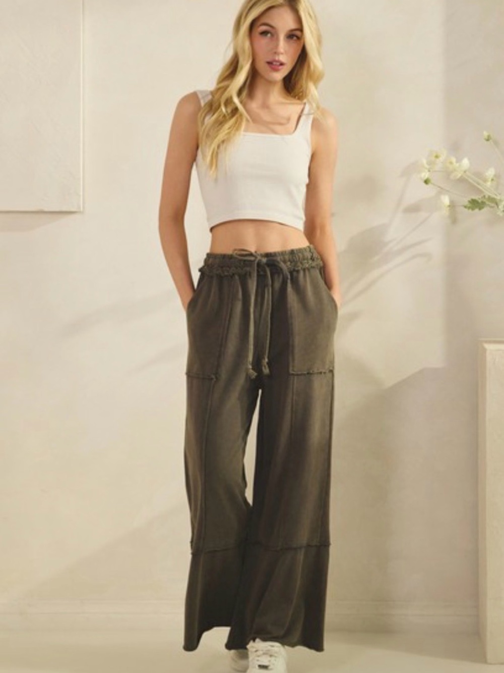 Sage & Fig Mineral Washed Terry Knit Pant - Ash